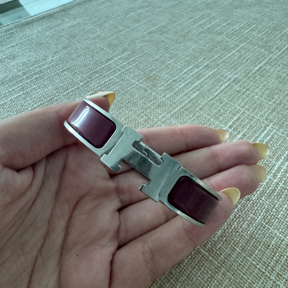 Hermes Enamel Narrow Clic HH Bracelet - Picture 3 of 5